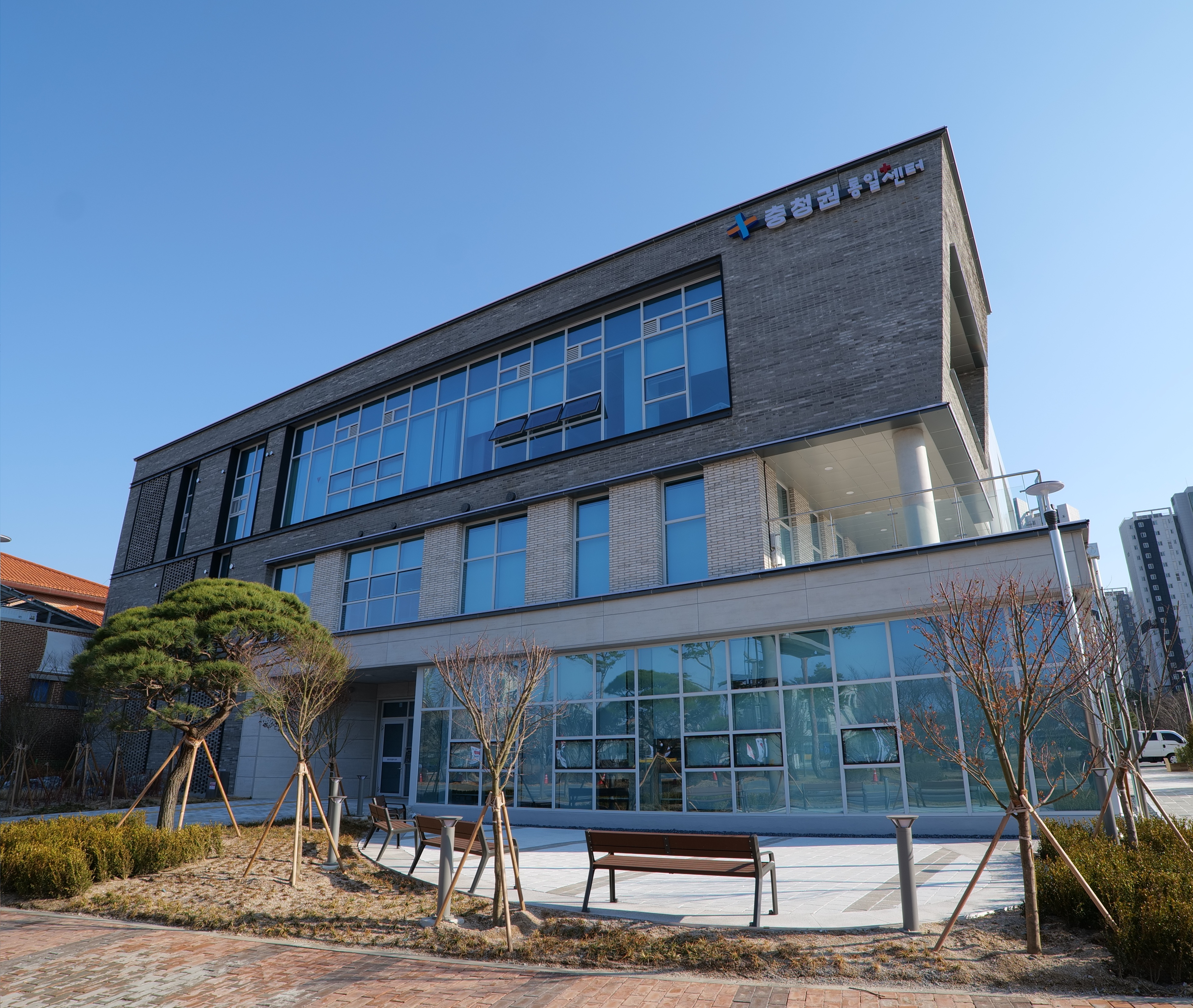 센터 외관